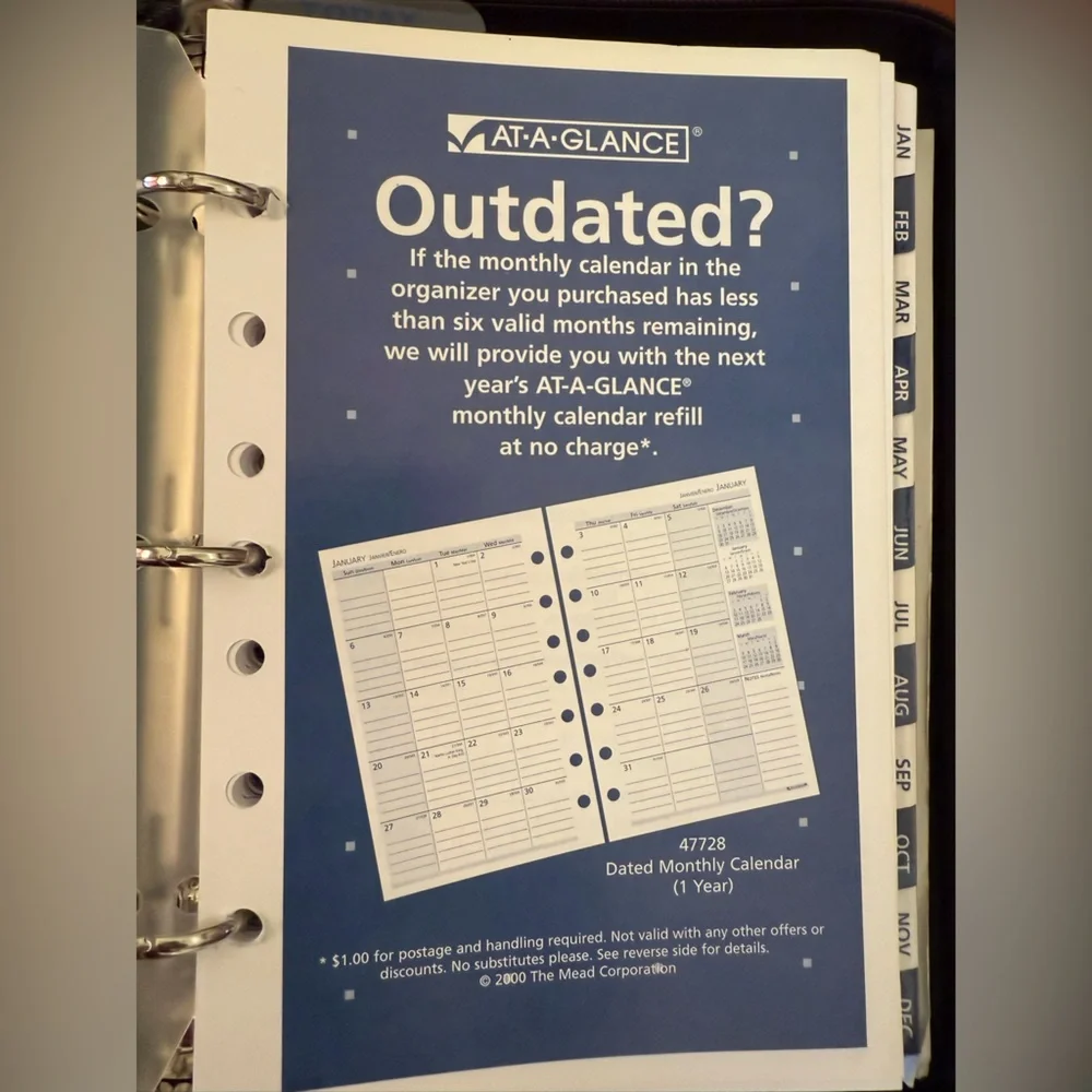 Vintage At a Glance Binder